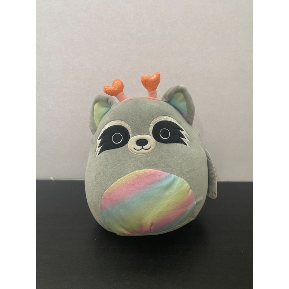 NEW 2025 Valentines Edition Squishmallows Max the Raccoon 8" - NWT